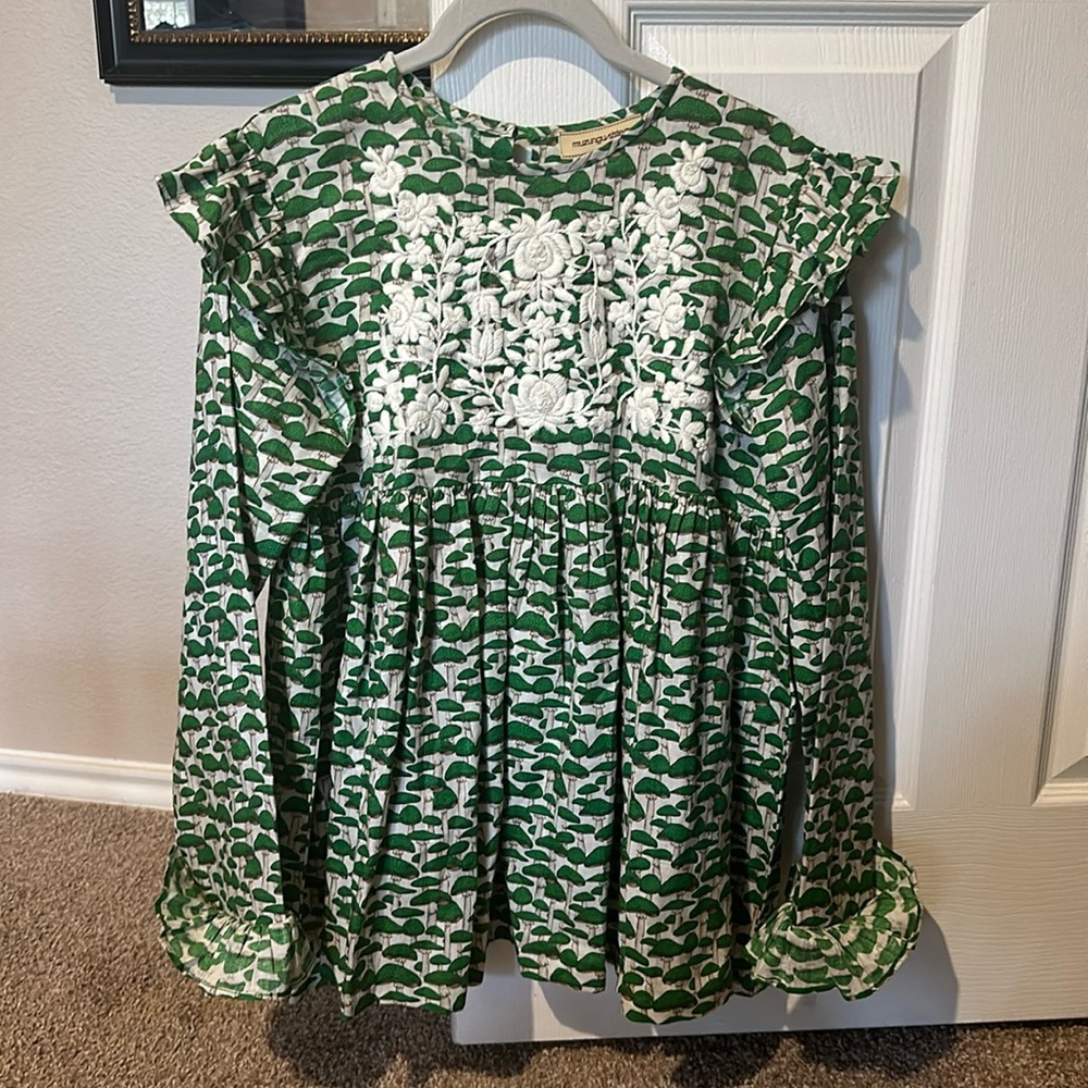 Musings/sisters blouse